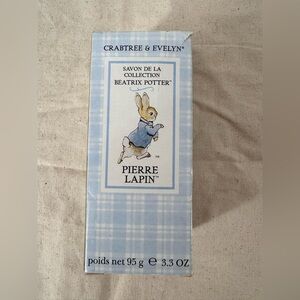 Vintage 1994 Crabtree & Evelyn Beatrix Potter Soap Peter Rabbit Figural 3.3 oz